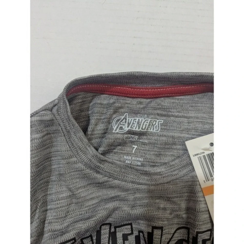 Marvel Avengers Comics Boys Grey Space Dye Graphic‎ T-Shirt Size 7 NWT
